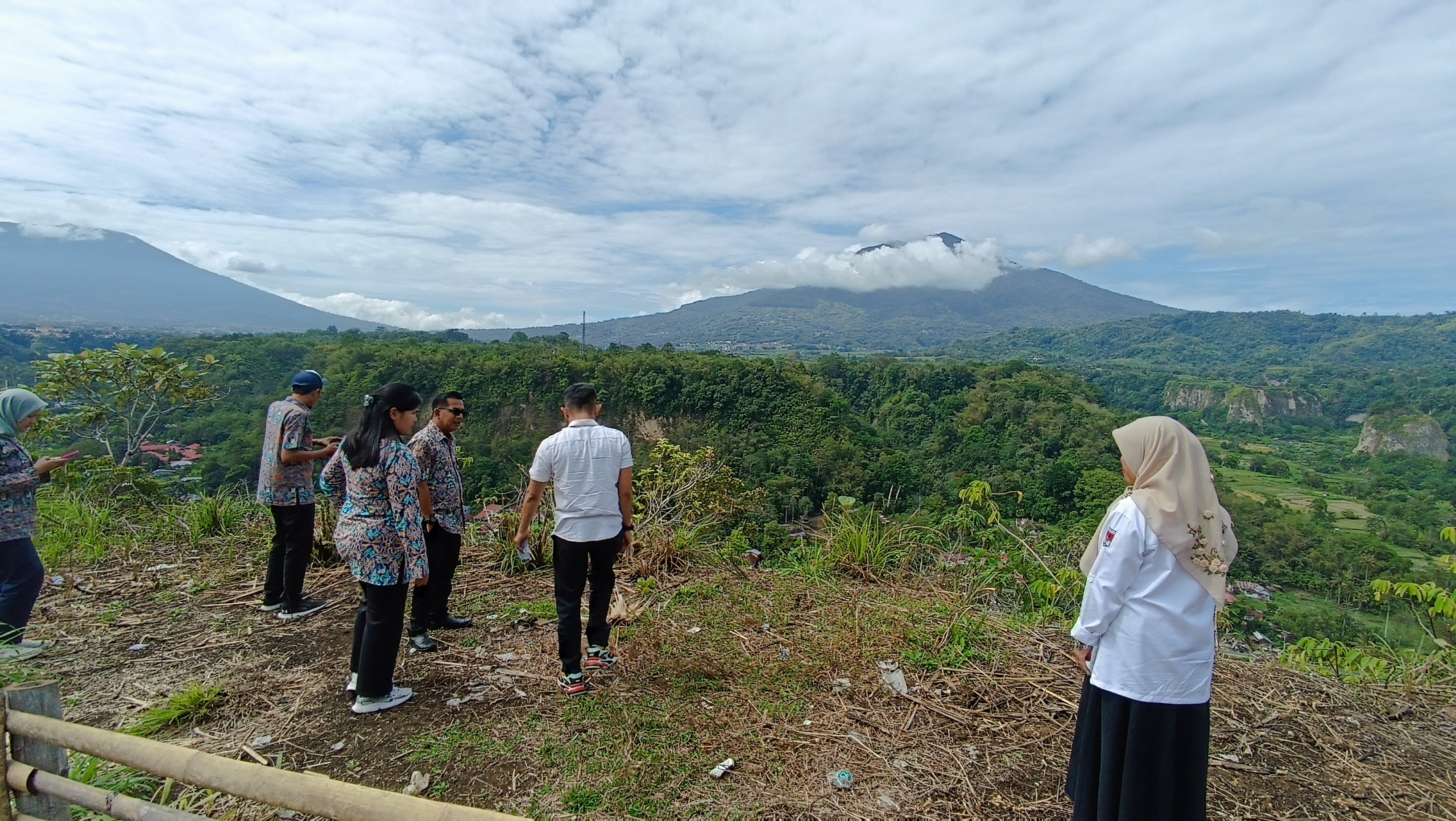 Survei Pengembangan Kawasan Strategis Pariwisata Nasional di Panorama Koto Barangai di Kota Bukittinggi