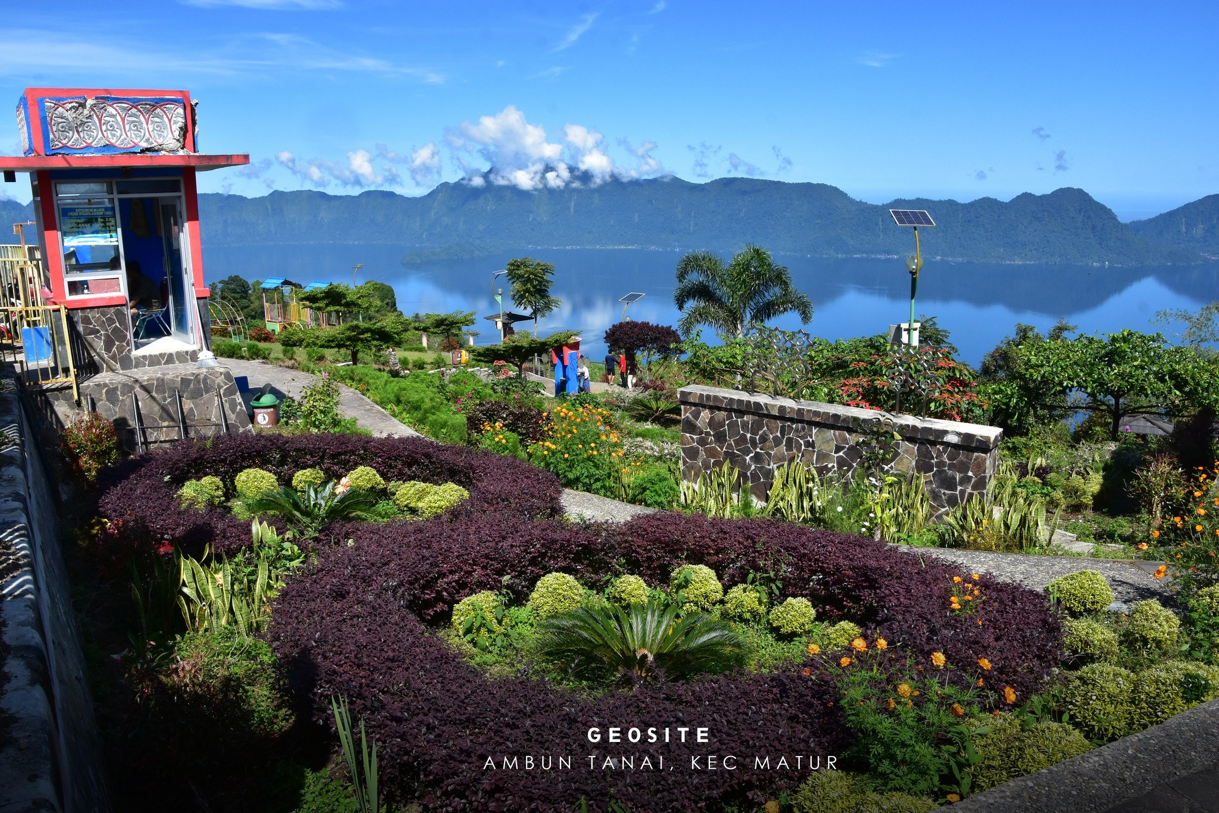 Pesona Ambun Tanai: Menikmati "Negeri di Atas Awan" dari Puncak Matur